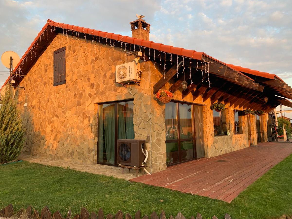 Chervona Kalyna Cottage Odessa Luaran gambar