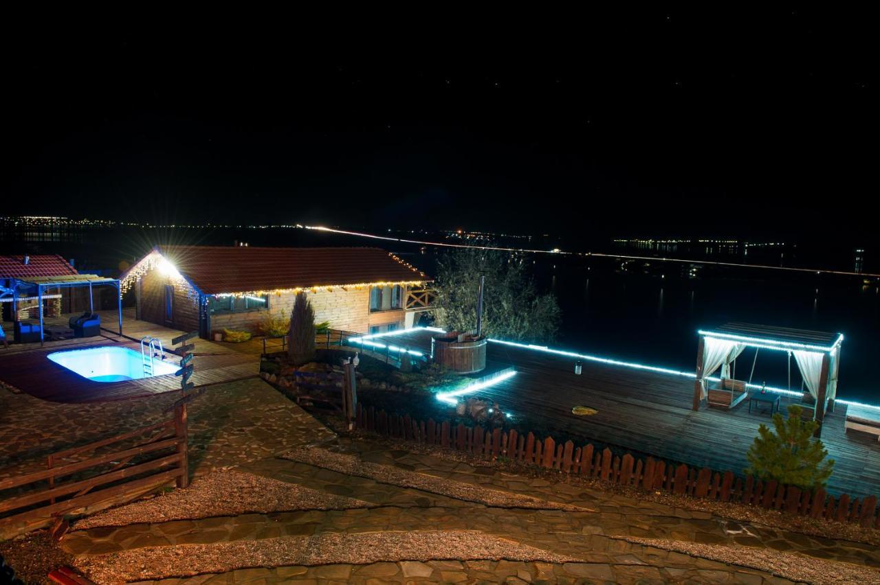 Chervona Kalyna Cottage Odessa Luaran gambar