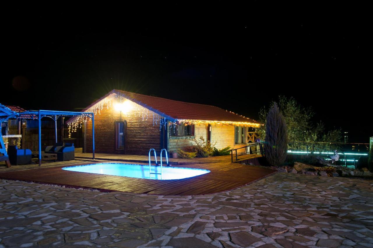 Chervona Kalyna Cottage Odessa Luaran gambar