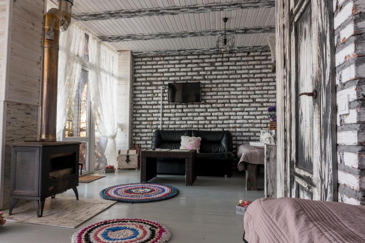 Chervona Kalyna Cottage Odessa Luaran gambar