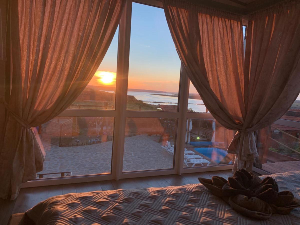 Chervona Kalyna Cottage Odessa Luaran gambar