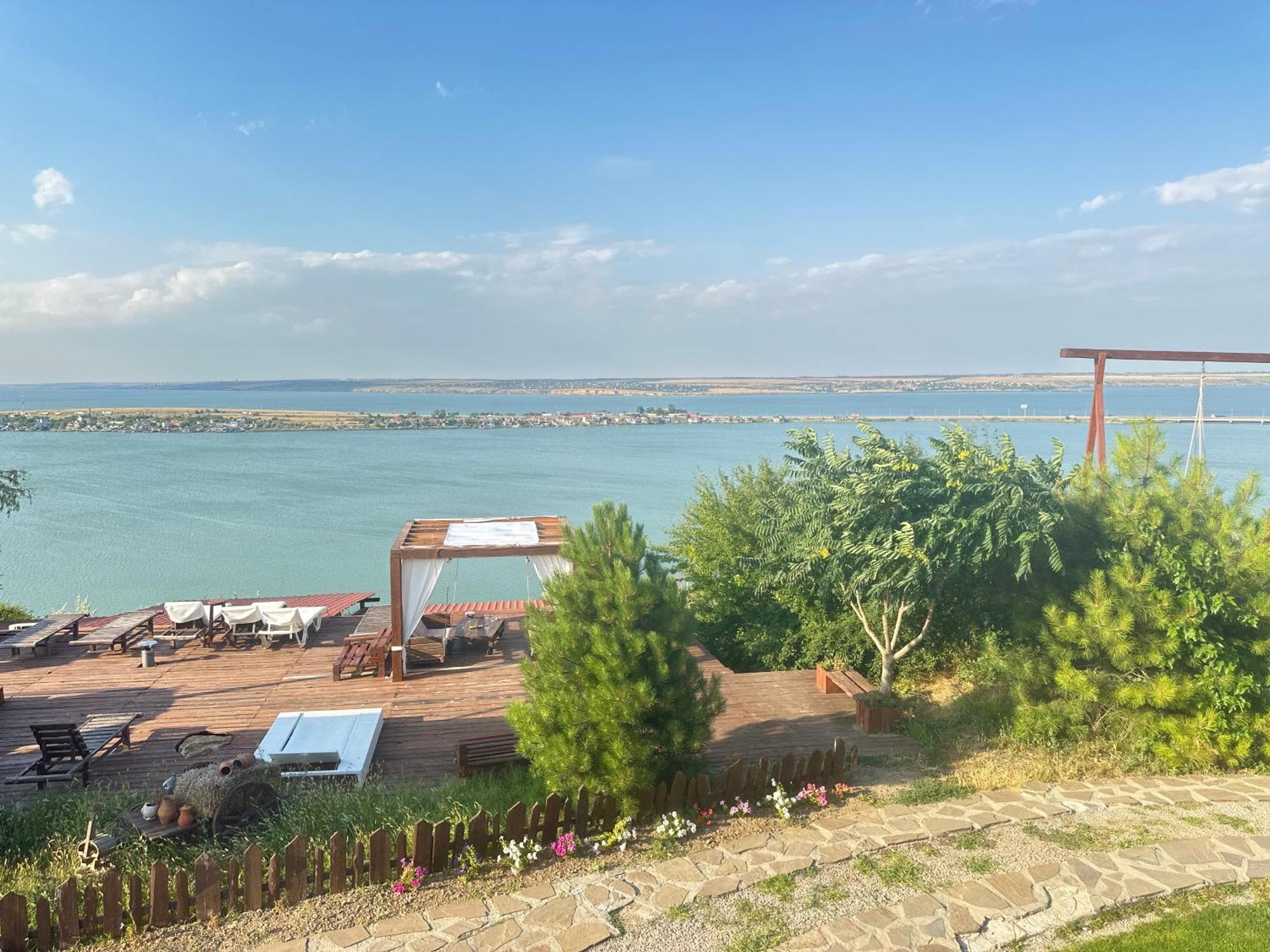 Chervona Kalyna Cottage Odessa Luaran gambar